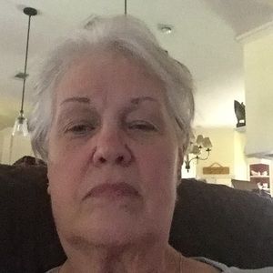 Meet your Posher, Beverly